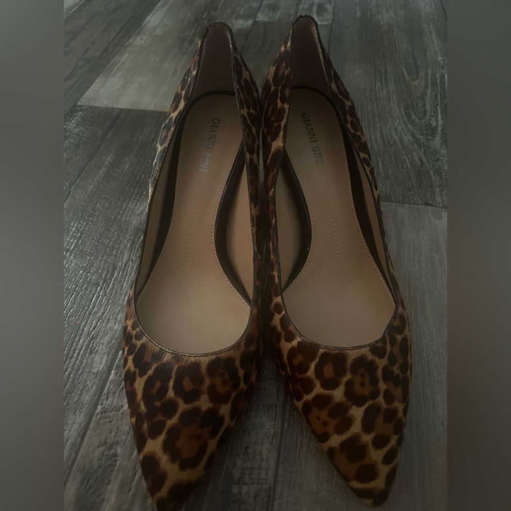 Gianni Bini Leopard Print Heels